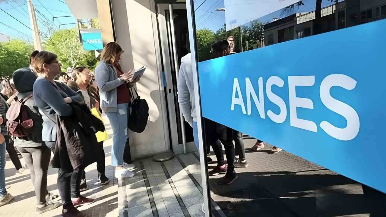 Pensión no contributiva en Argentina: requisitos, monto actualizado y calendario de febrero 2026